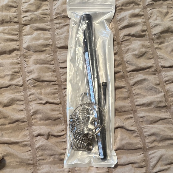 Ring Sizer Set - Picture 2 of 4